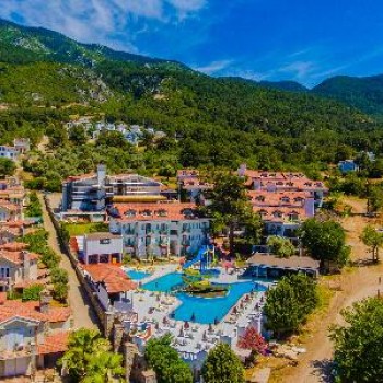 Sunshine Holiday Resort