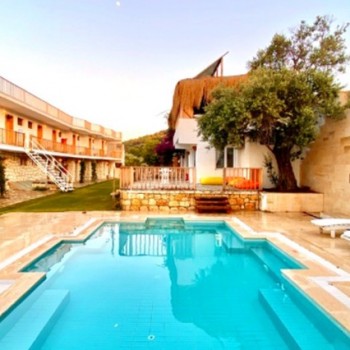 ALAÇATI BARBAROSSA HOTEL